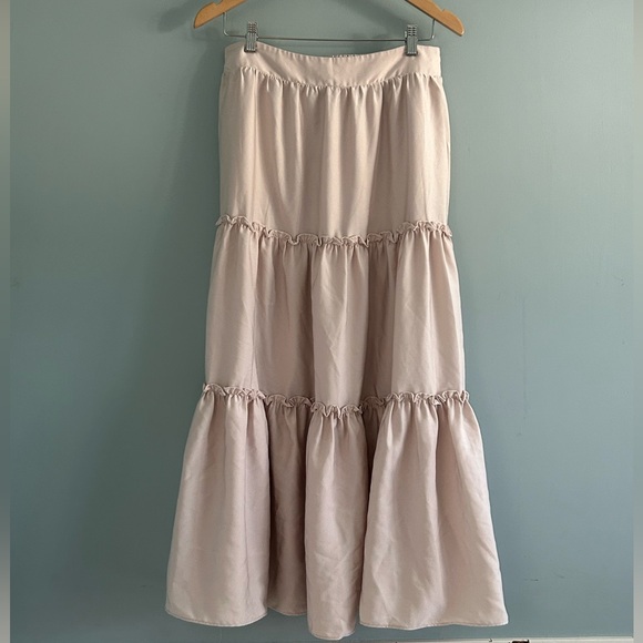 Marc New York Dresses & Skirts - Marc New York Cream Tiered Maxi Skirt